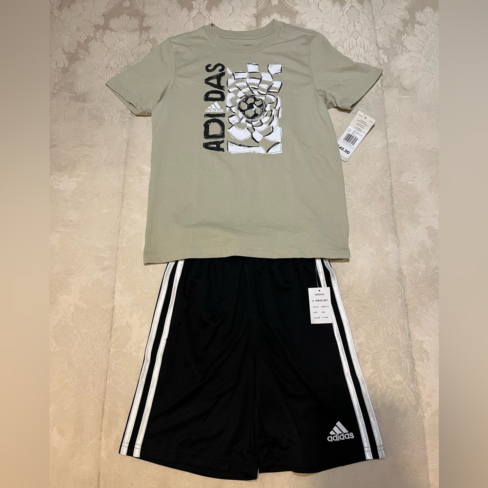 Brand new Adidas outfit